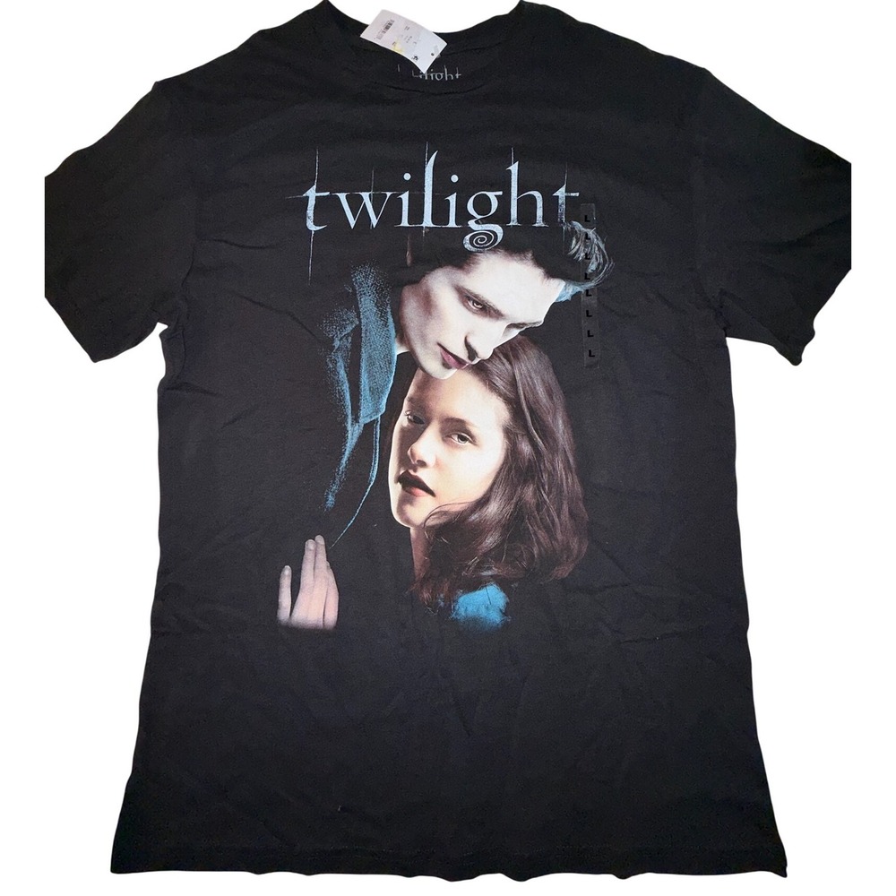 Twilight Saga Edward & Bella Graphic T-Shirt Black Large NWT 2023 Lions Gate